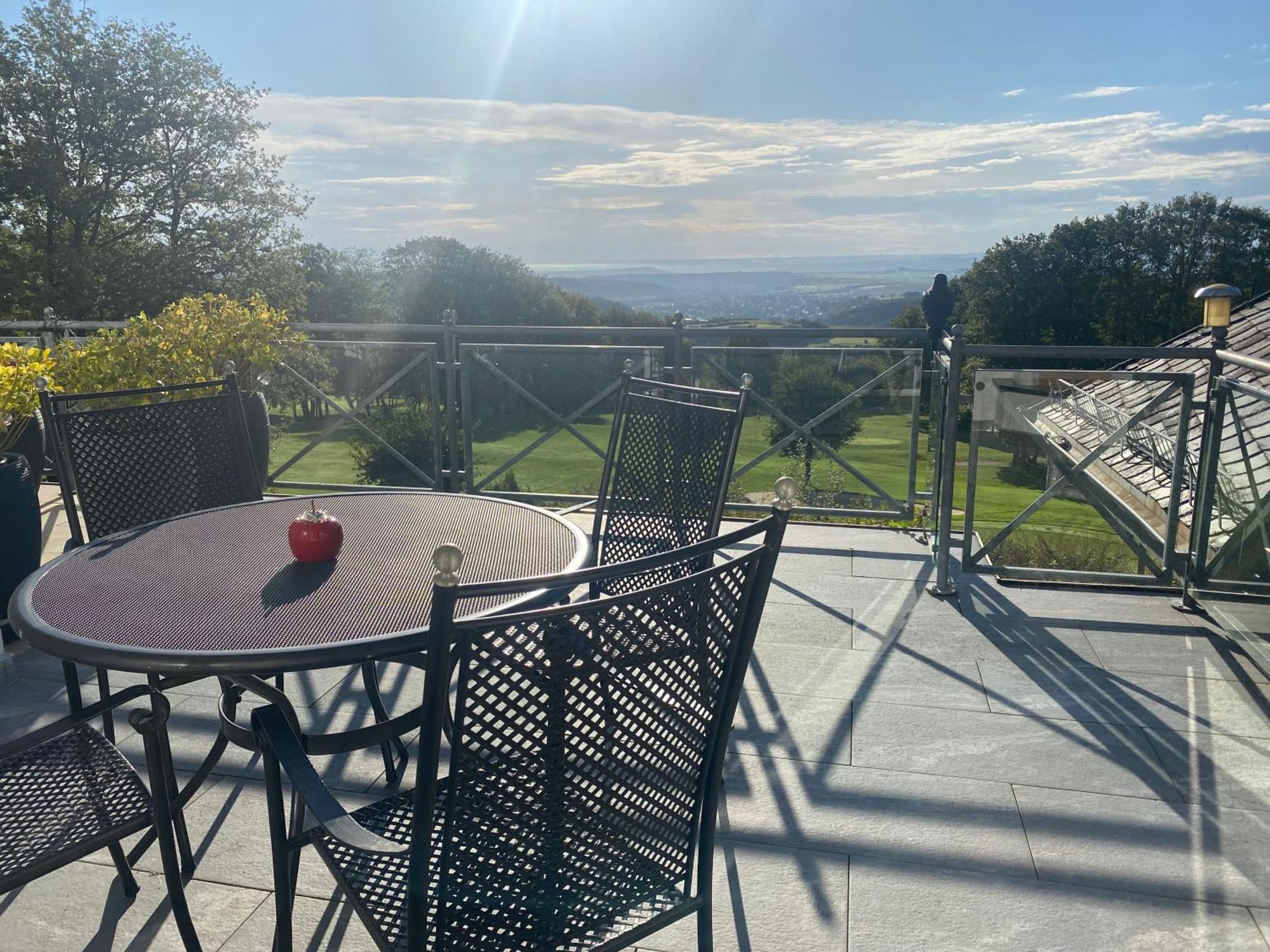 Apartamento Wohnen De Lux - Direkt Am Golfplatz Stromberg  Exterior foto
